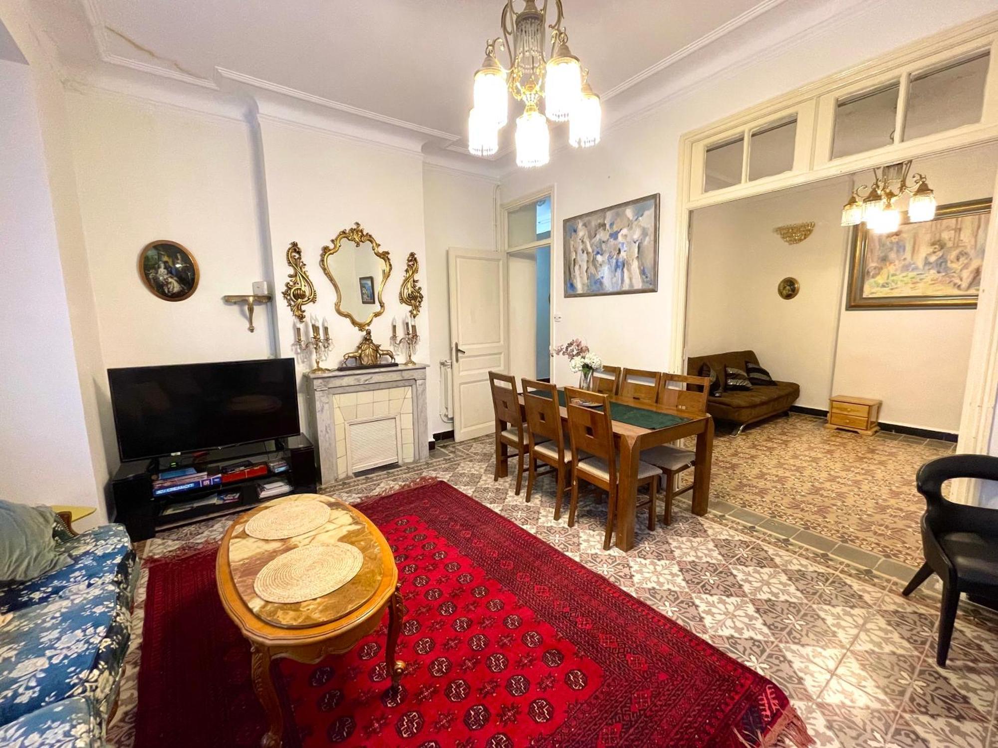 Appartement Dans Immeuble Haussmanien Algiers Exterior foto